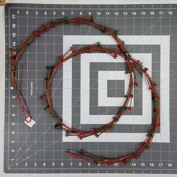 (2) Dillards Beaded Tree Garland - Red Green - Picture 9 of 10